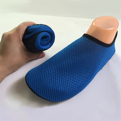 Deal Digger - Skin Shoes: Alsof Je Op Blote Voeten Loopt!