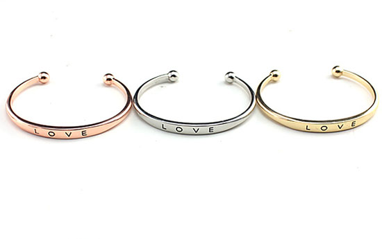 Group Actie - Love Bracelets. Nu Verkrijgbaar In 3 Kleuren.