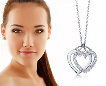 Groupdeal - Collier met Swarovski elements! Prachtige hanger die pure liefde uitstraalt.