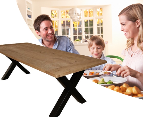 Groupdeal - Eiken Eettafel met Metalen Kruispoot