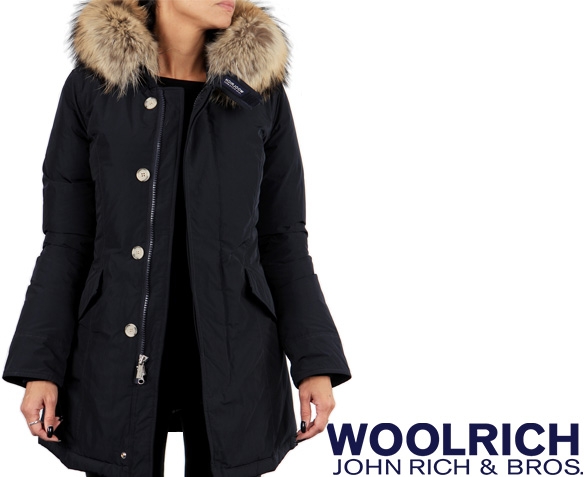 Groupdeal - Luxe Woolrich Jassen voor Dames & Heren