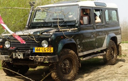 Super Dagdeal - Dag experience off-road rijden: kun jij de jeeps onder controle houden?