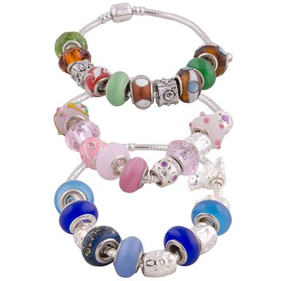 Waat? - Verzilverde Pandora stijl armbanden met maar liefst 10 bedels!